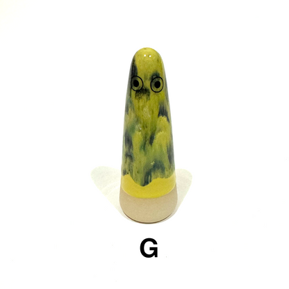 Yellow base layer with darker drippy pattern on top